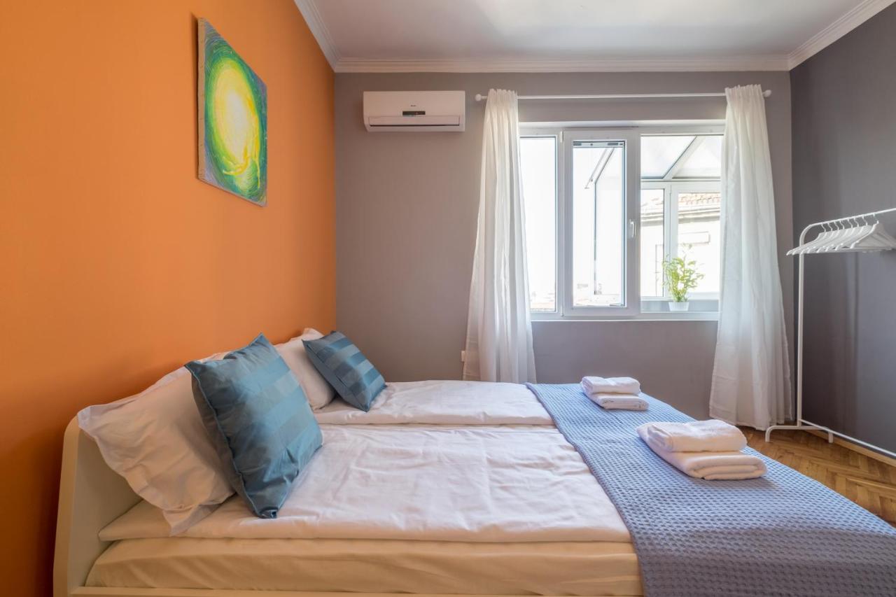 Artistic & Spacious 2Bd Central Apt By Flat Mаnager Sofia Exterior photo