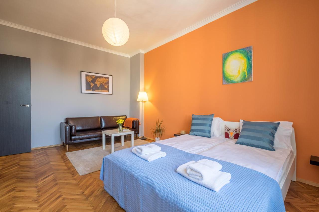 Artistic & Spacious 2Bd Central Apt By Flat Mаnager Sofia Exterior photo